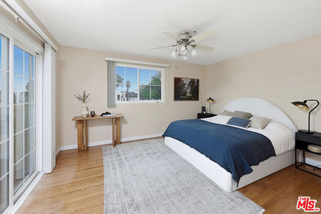Image 29 of property listing at 3900 Beethoven Street 302, Los Angeles, CA 90066