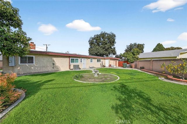 203 N Royal Place, Anaheim, CA 92806