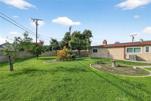 203 N Royal Place, Anaheim, CA 92806