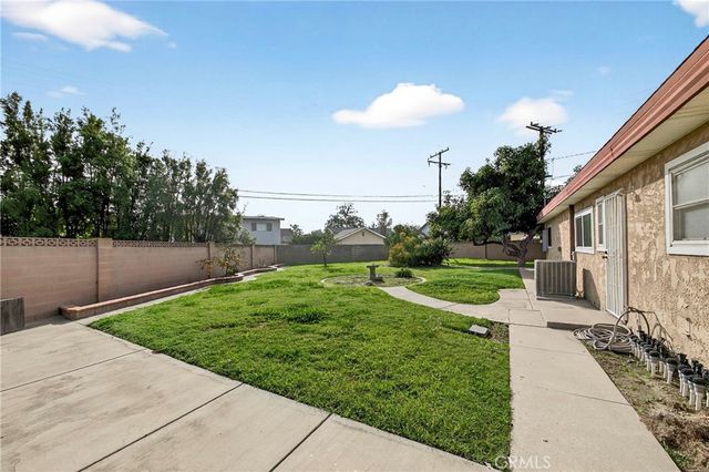 203 N Royal Place, Anaheim, CA 92806