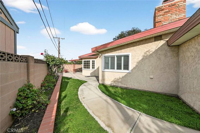 203 N Royal Place, Anaheim, CA 92806