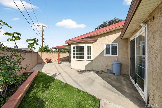 203 N Royal Place, Anaheim, CA 92806