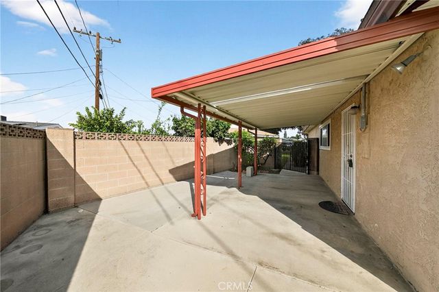 203 N Royal Place, Anaheim, CA 92806