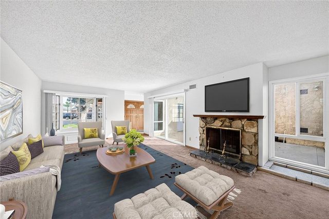 203 N Royal Place, Anaheim, CA 92806