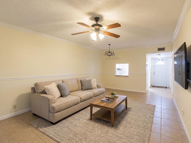 551 NW 80TH Avenue 203, Margate, FL 33063