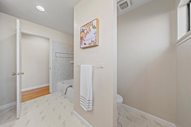 3393 3393 Sutton Loop, Fremont, CA 94536