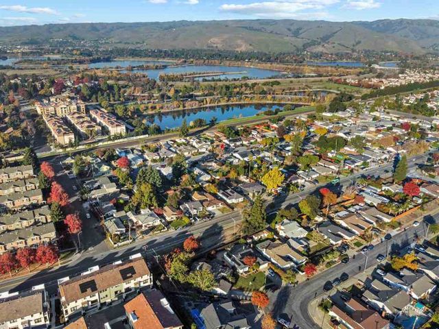 3393 3393 Sutton Loop, Fremont, CA 94536