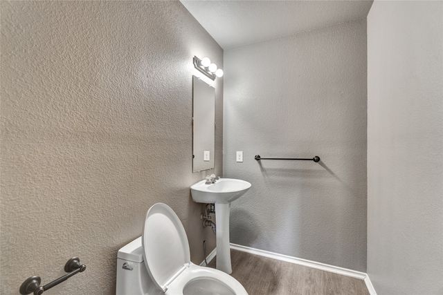 626 Bluechalk Drive, Cedar Hill, TX 75104