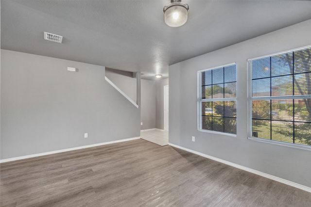 626 Bluechalk Drive, Cedar Hill, TX 75104