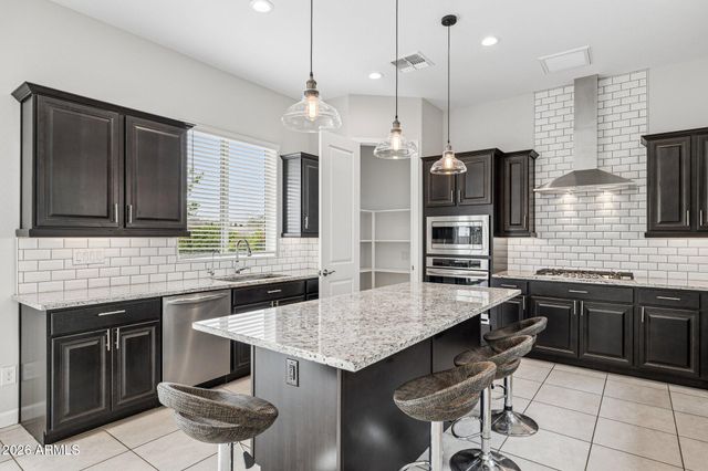 18316 N 65TH Place, Phoenix, AZ 85054