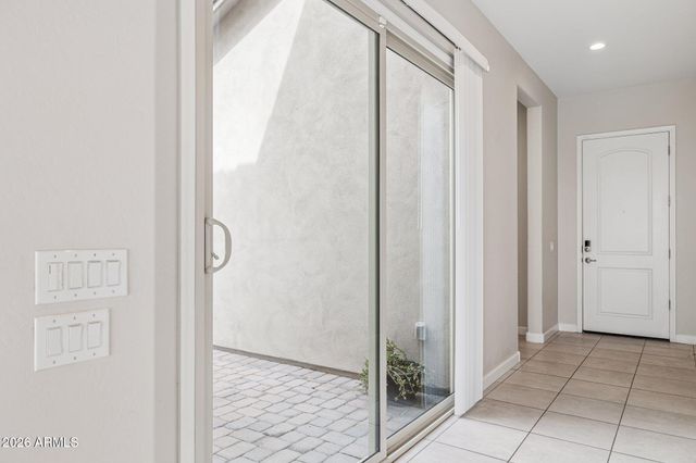 18316 N 65TH Place, Phoenix, AZ 85054