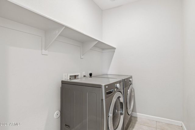 18316 N 65TH Place, Phoenix, AZ 85054