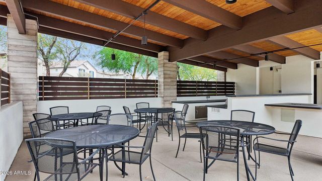 18316 N 65TH Place, Phoenix, AZ 85054