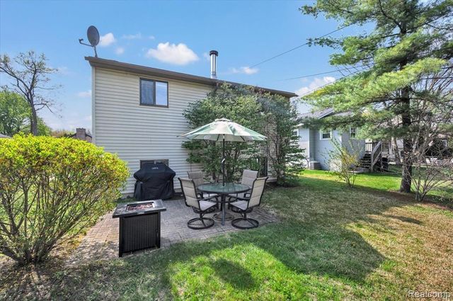 315 Pare Street, Clawson, MI 48017