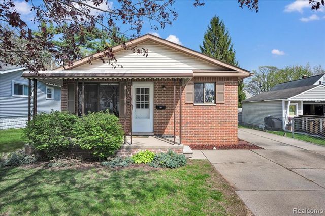 315 Pare Street, Clawson, MI 48017