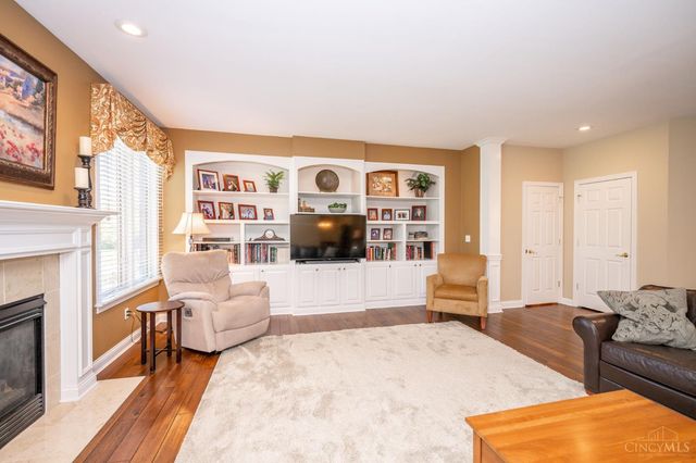 6206 Chappellfield Drive, West Chester, OH 45069