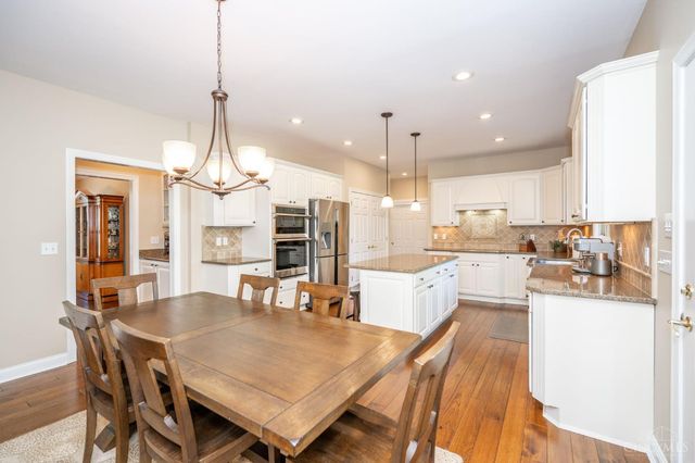 6206 Chappellfield Drive, West Chester, OH 45069