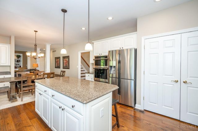 6206 Chappellfield Drive, West Chester, OH 45069