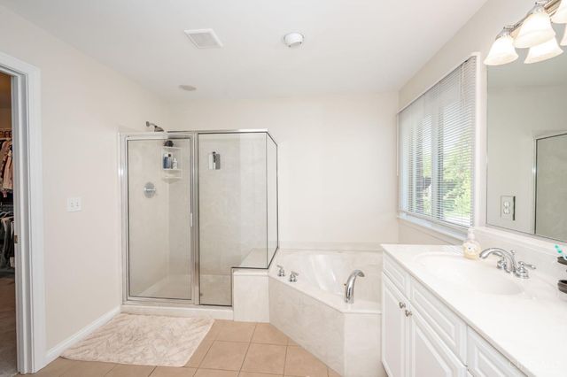 6206 Chappellfield Drive, West Chester, OH 45069