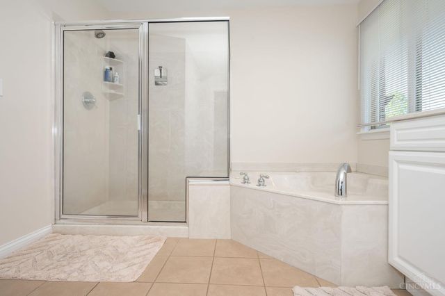 6206 Chappellfield Drive, West Chester, OH 45069