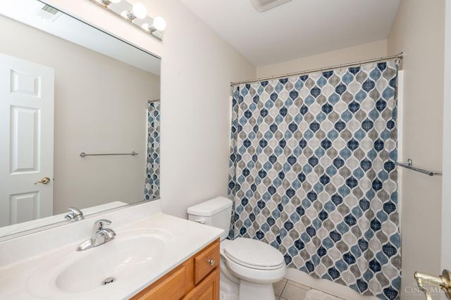 6206 Chappellfield Drive, West Chester, OH 45069