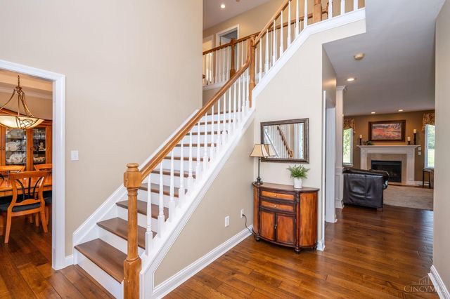 6206 Chappellfield Drive, West Chester, OH 45069