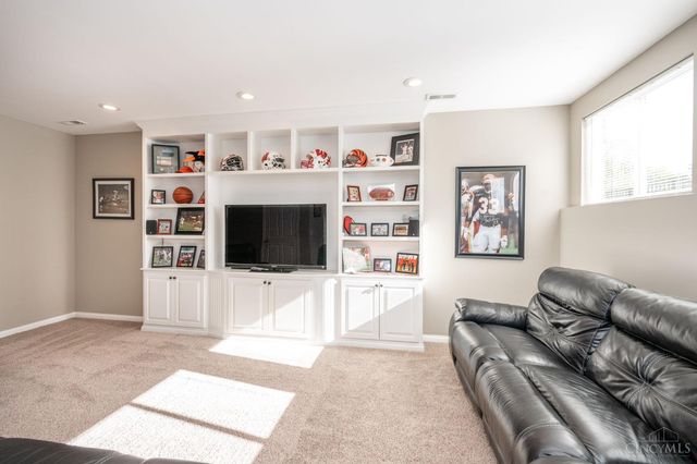 6206 Chappellfield Drive, West Chester, OH 45069