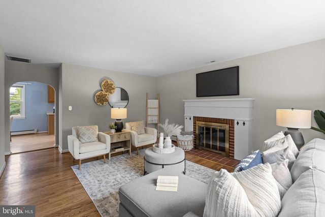 406 CATHERINE AVE, Linthicum Heights, MD 21090