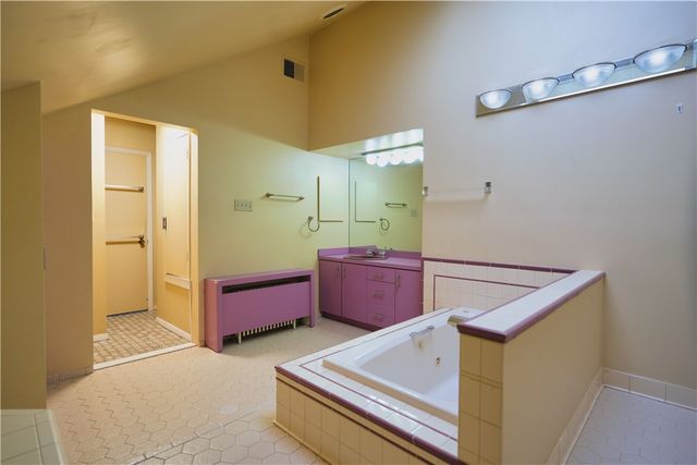6436 Nicholson Street, Squirrel Hill, PA 15217