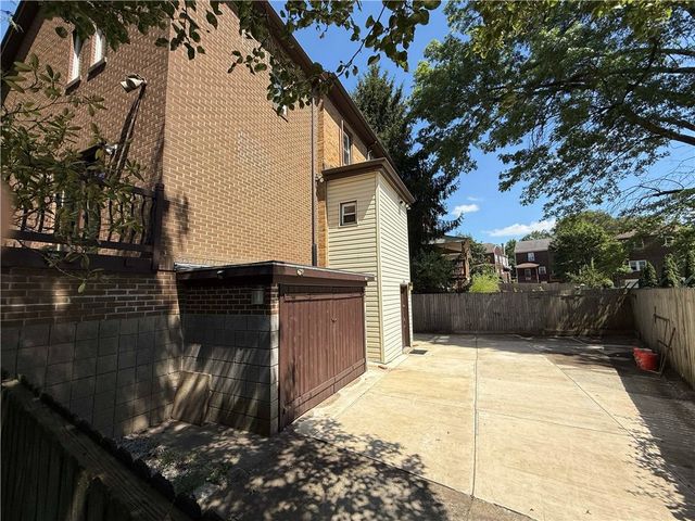 6436 Nicholson Street, Squirrel Hill, PA 15217