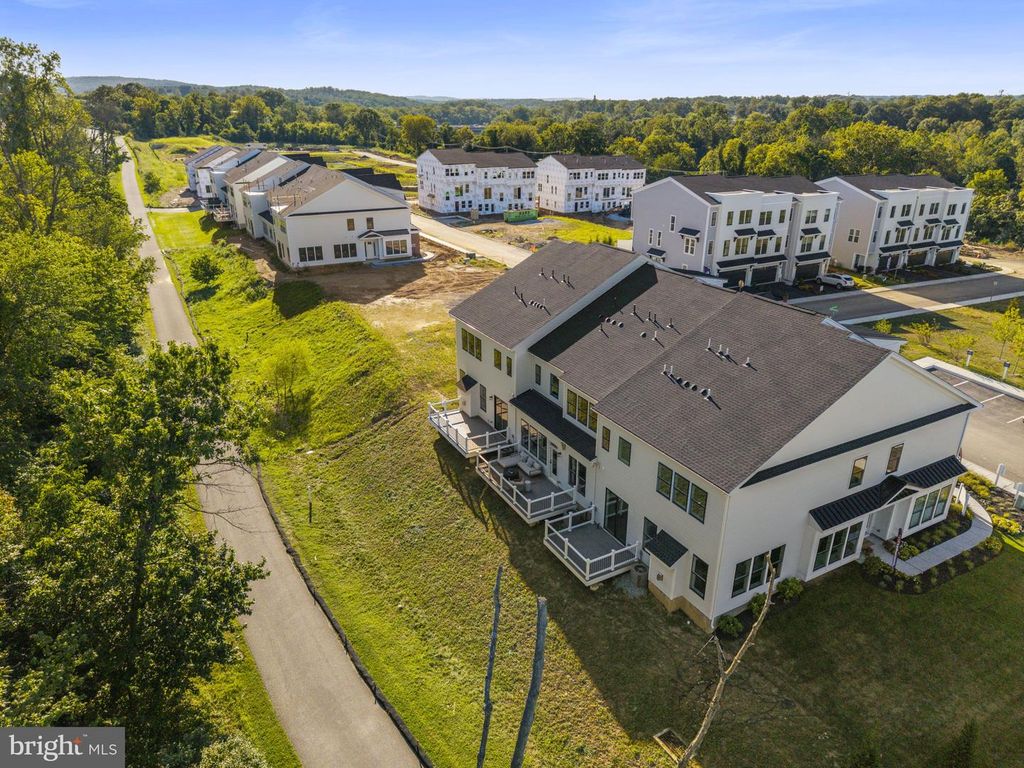 254 RIVER TRAIL CIRCLE, King Of Prussia, PA 19406
