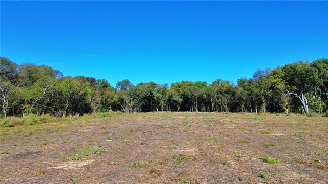 000 Bee Creek Road, Grandview, TX 76050