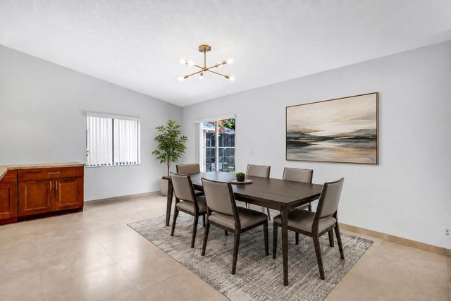 1541 SW 102nd Terrace, Davie, FL 33324