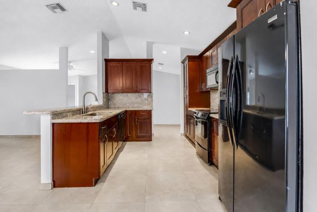 1541 SW 102nd Terrace, Davie, FL 33324
