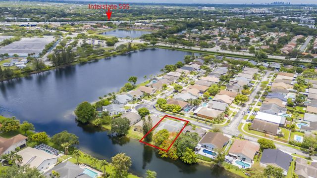 1541 SW 102nd Terrace, Davie, FL 33324