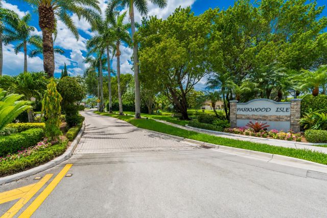 1541 SW 102nd Terrace, Davie, FL 33324