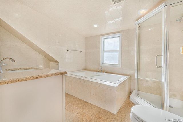 820 Southern Parkway, Uniondale, NY 11553