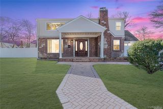 820 Southern Parkway, Uniondale, NY 11553