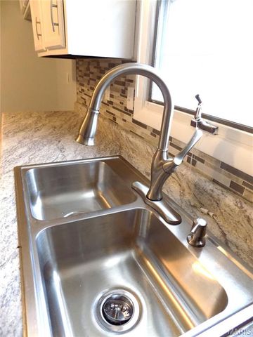 1306 Broadway Street, Rolla, MO 65401