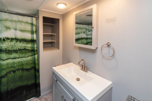165 Lattintown Road 60, Marlboro, NY 12550