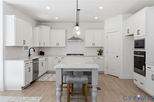 11861 Riverpark Ter, Chesterfield, VA 23838