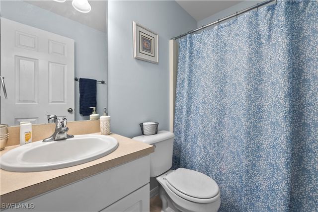 1708 Diplomat PKWY W, Cape Coral, FL 33993