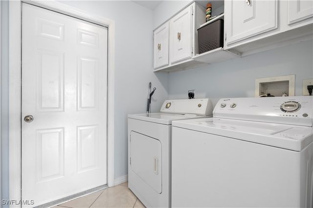 1708 Diplomat PKWY W, Cape Coral, FL 33993