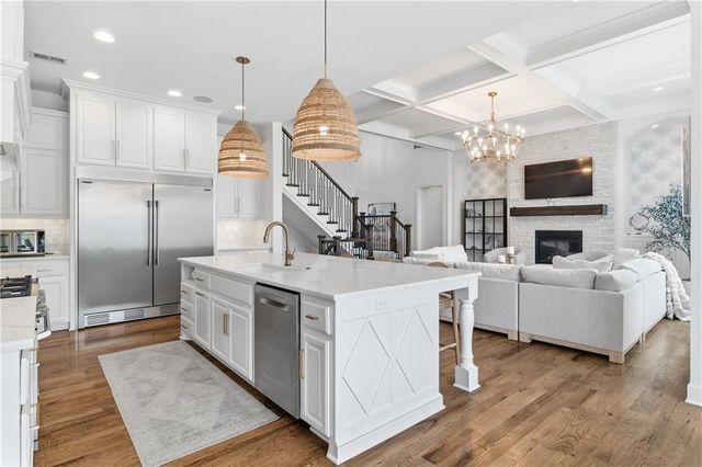 16120 Paradise Street, Overland Park, KS 66221