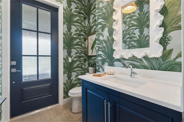 16120 Paradise Street, Overland Park, KS 66221