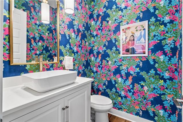 16120 Paradise Street, Overland Park, KS 66221