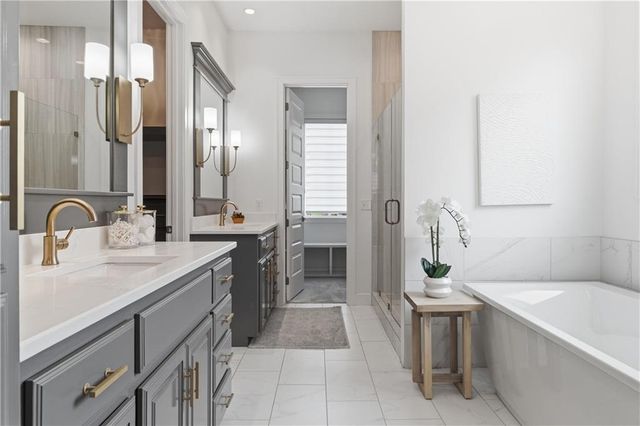 16120 Paradise Street, Overland Park, KS 66221