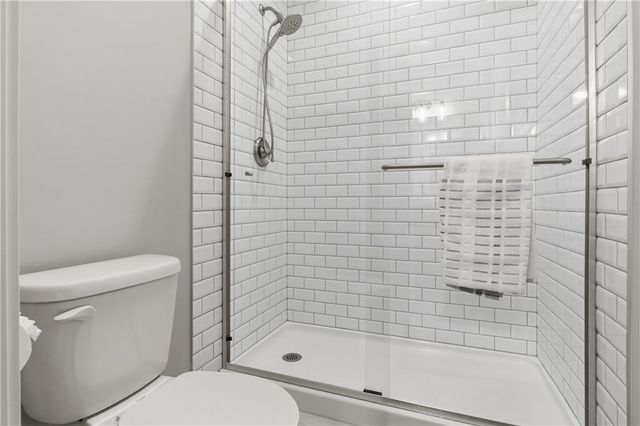 16120 Paradise Street, Overland Park, KS 66221