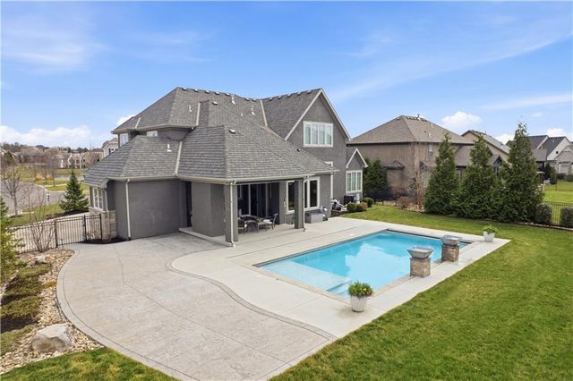 16120 Paradise Street, Overland Park, KS 66221