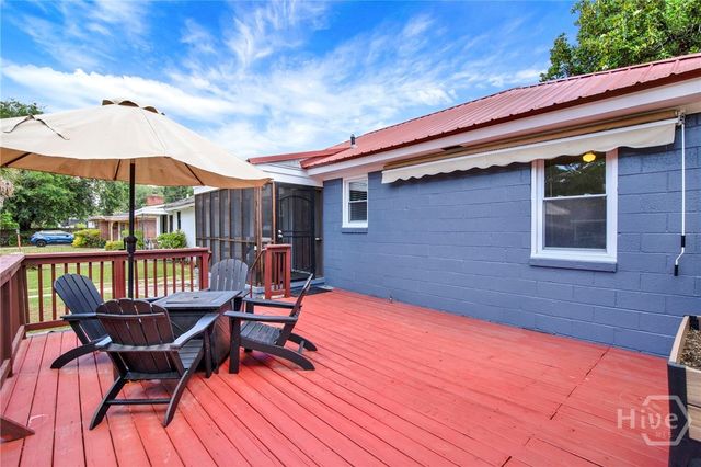 2218 Hanson Street, Savannah, GA 31404